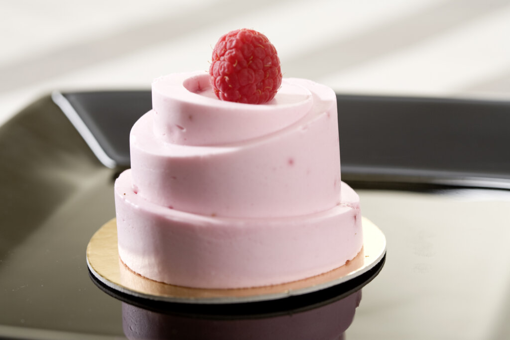 moussebakelse_rosa_formgjuten_0912_1271